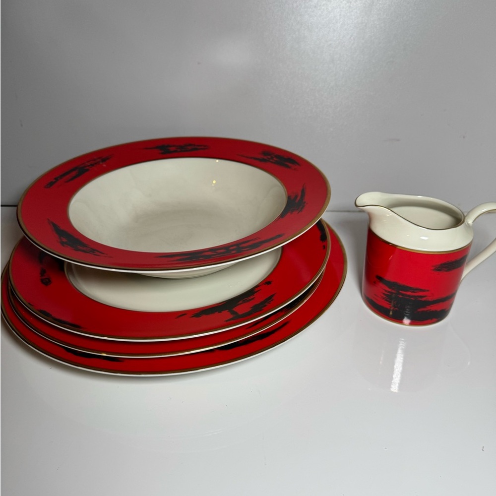 MIKASA FINE CHINA (L2115) "NEGORA RED" [LOT OF 5] 10.75" DINNER PLATE  , --JAPAN